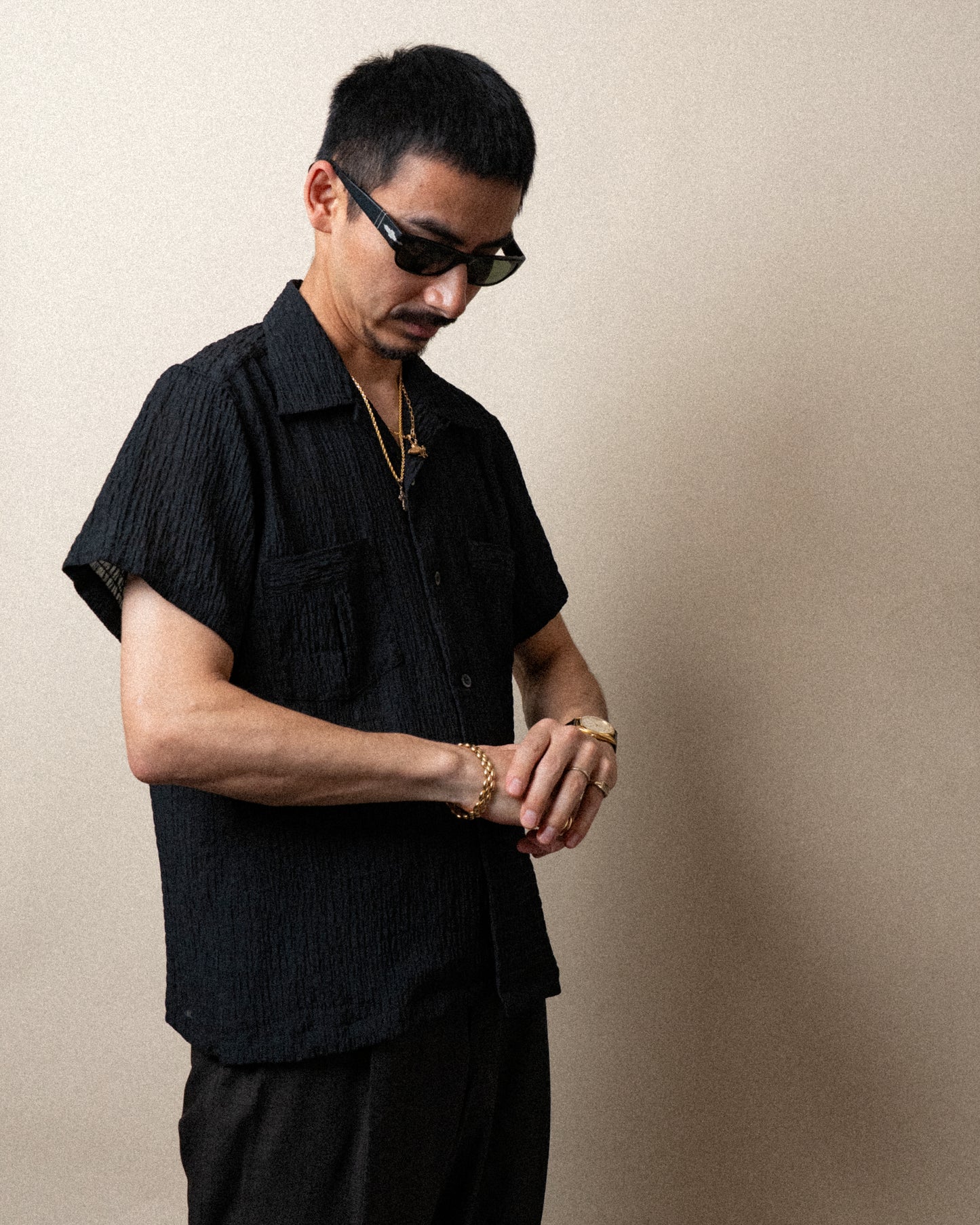 <Made To Order> CRASHED OPEN COLLAR SHEER SHIRT S/S BLACK