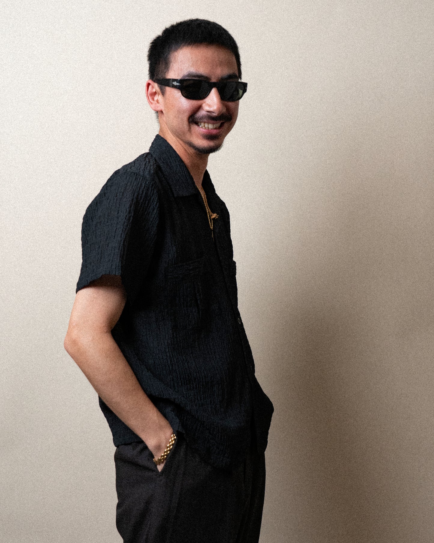 <Made To Order> CRASHED OPEN COLLAR SHEER SHIRT S/S BLACK