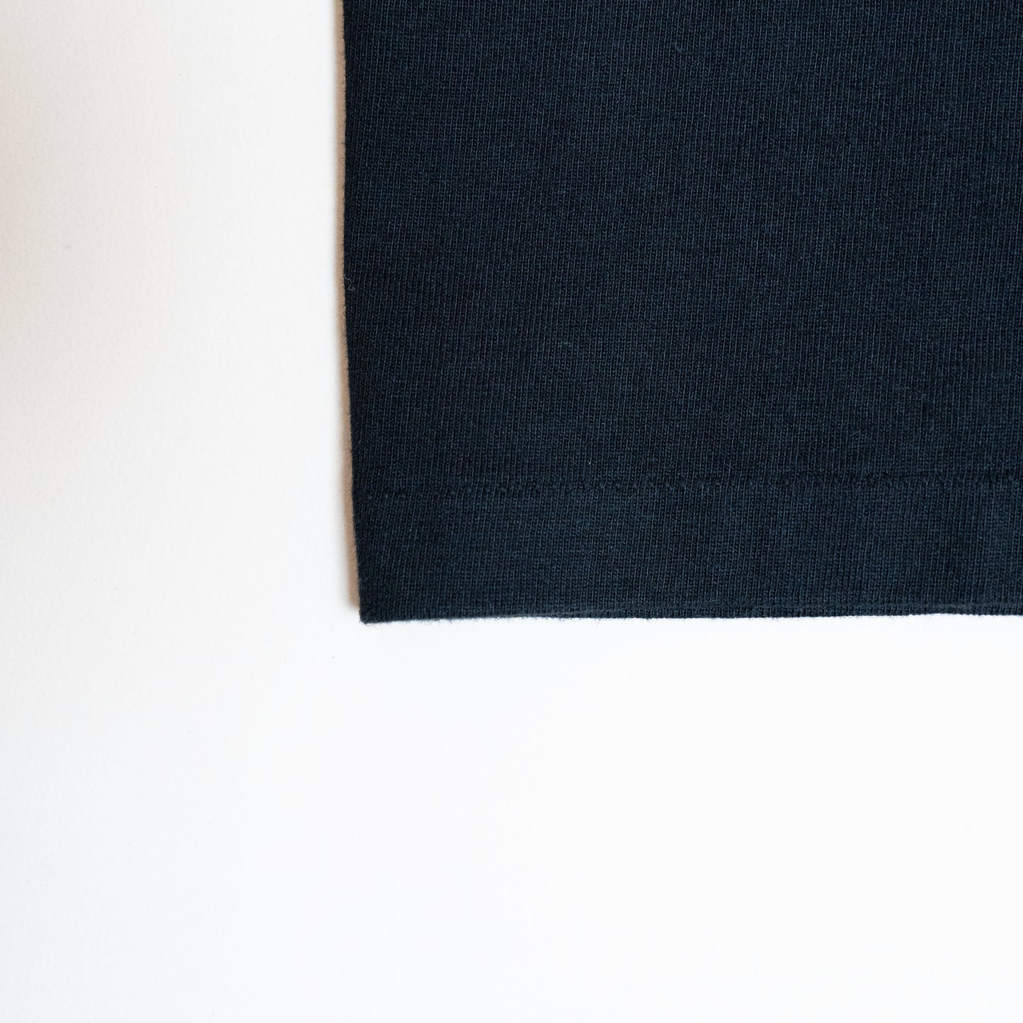 RELEASE DATE : 11am(JST) 09/07/2025 CREW NECK POCKET TEE BLACK
