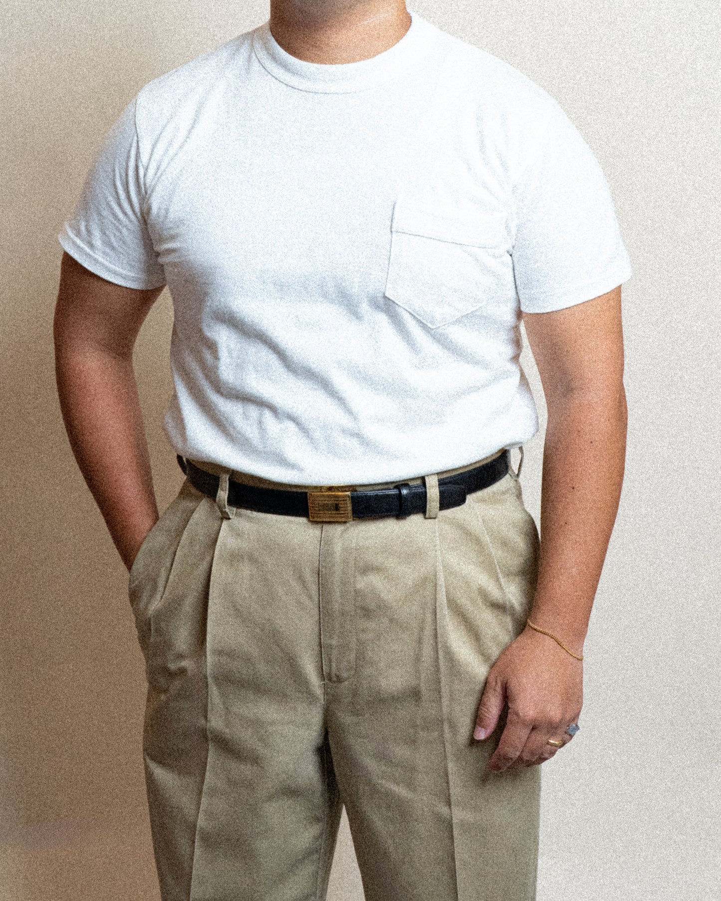 RELEASE DATE : 11am(JST) 09/07/2025 CREW NECK POCKET TEE NAVY