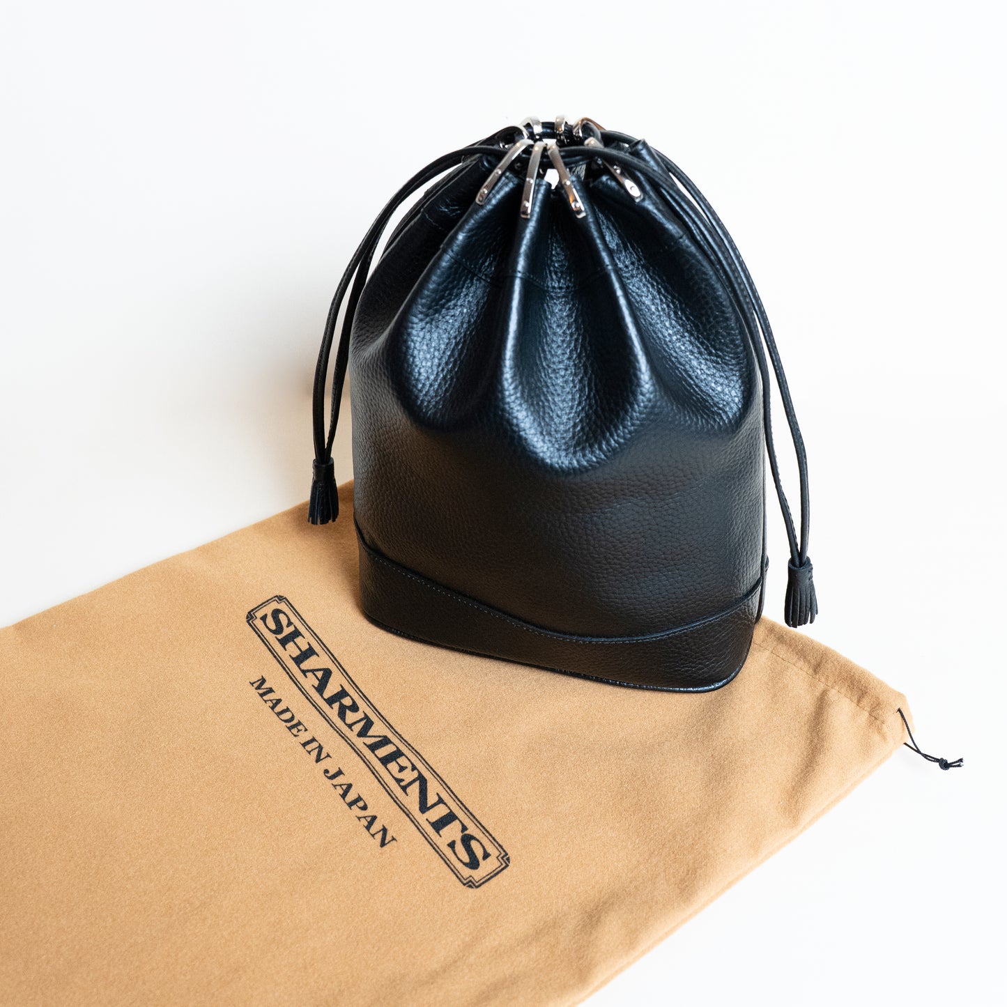 HERITAGE DRAWSTRING BAG BLACK